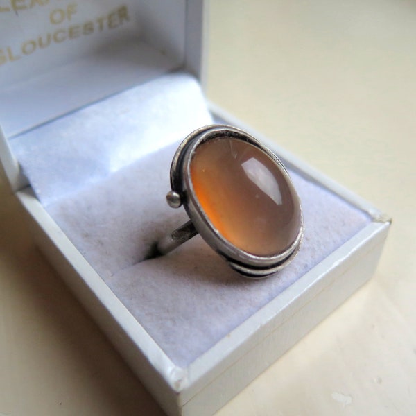 Vintage Heavy 8.8g Art Nouveau Style Solid Sterling Silver 925 European Natural Translucent Orange Agate Gemstone Ring Size UK P.5 - US 8