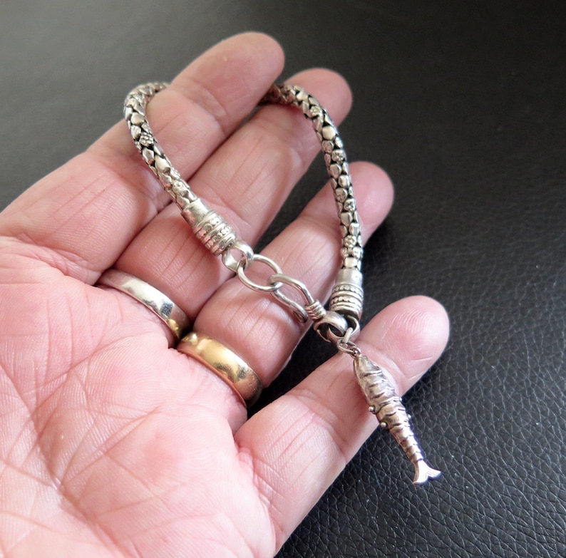 Vintage Popcorn Bracelet with Articulated Fish Charm Chunky 15.3g Sterling Silver 925 Hook & Loop Clasp 7.5 Inches image 1