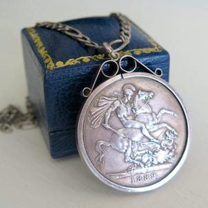 1889 silver crown - Etsy 日本