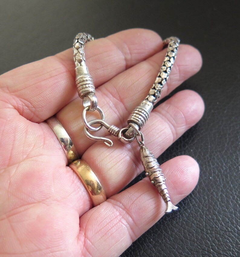 Vintage Popcorn Bracelet with Articulated Fish Charm Chunky 15.3g Sterling Silver 925 Hook & Loop Clasp 7.5 Inches image 7