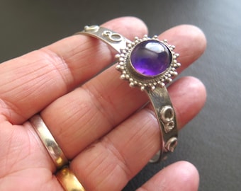 Bangle Vintage Solid Sterling Silver 925 Ornate Bezel Set Large Natural Purple Amethyst Gemstone Bracelet 7.25"