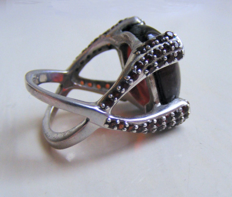 Substantial Vintage 11.8g Solid Sterling Silver 925 Signed Prong Set Large Red Burnt Orange Hessonite Garnet Gemstone Ring Size UK O US 7