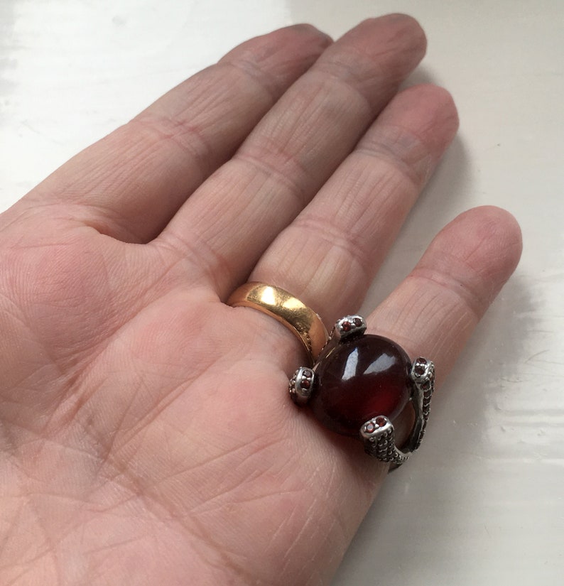 Substantial Vintage 11.8g Solid Sterling Silver 925 Signed Prong Set Large Red Burnt Orange Hessonite Garnet Gemstone Ring Size UK O US 7