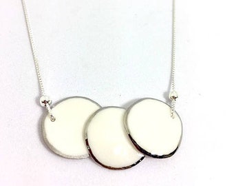 White trio porcelain necklace