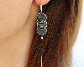 Boucles d'oreilles noires en porcelaine et platine