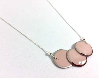 Collier porcelaine trio rose