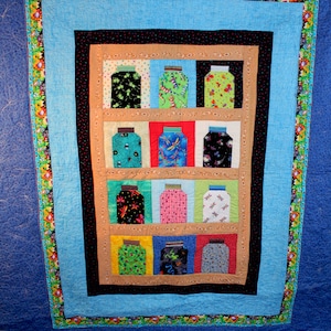Bugs In Jars Quilt 75&quot; x 88&quot; Made in the USA