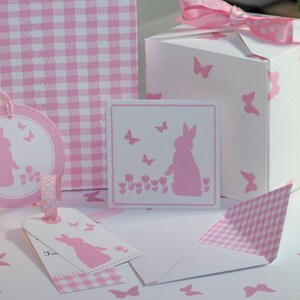 Etiqueta de presente digital DIY e pacote de papel - mini cartão de nota, etiquetas de presente de envelope e papel; Coelhinho Rosa, Borboleta