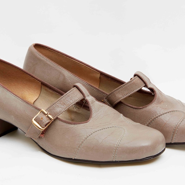 Granny Chic Taupe Mary Jane Chunky Heels