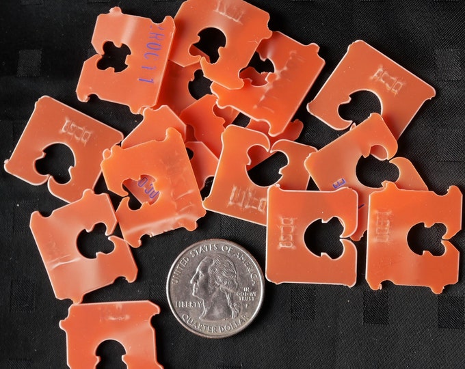 15pc Recycled Plastic Bread Tags for Arts Crafts Household Orange Bread