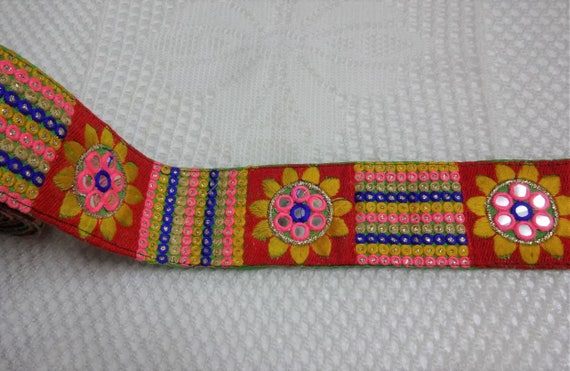 Cinta de 1 yardas último indio Bordada Adorno Sari frontera Decorativo Artesanal De Encaje