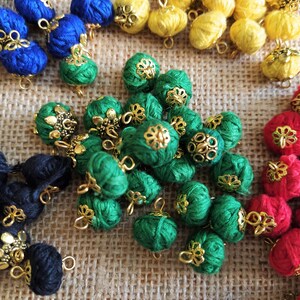 50 Pcs Handmade Thread Balls With Metal Cap and Wire Hook, Cotton Balls ...
