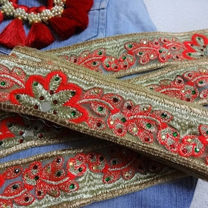 Garniture indienne, ruban brodé, bordure en gros de Sari, dentelle nette de tissu, approvisionnement rouge de couture d’artisanat, DIY, scrapbook, mariée - 2 mètres