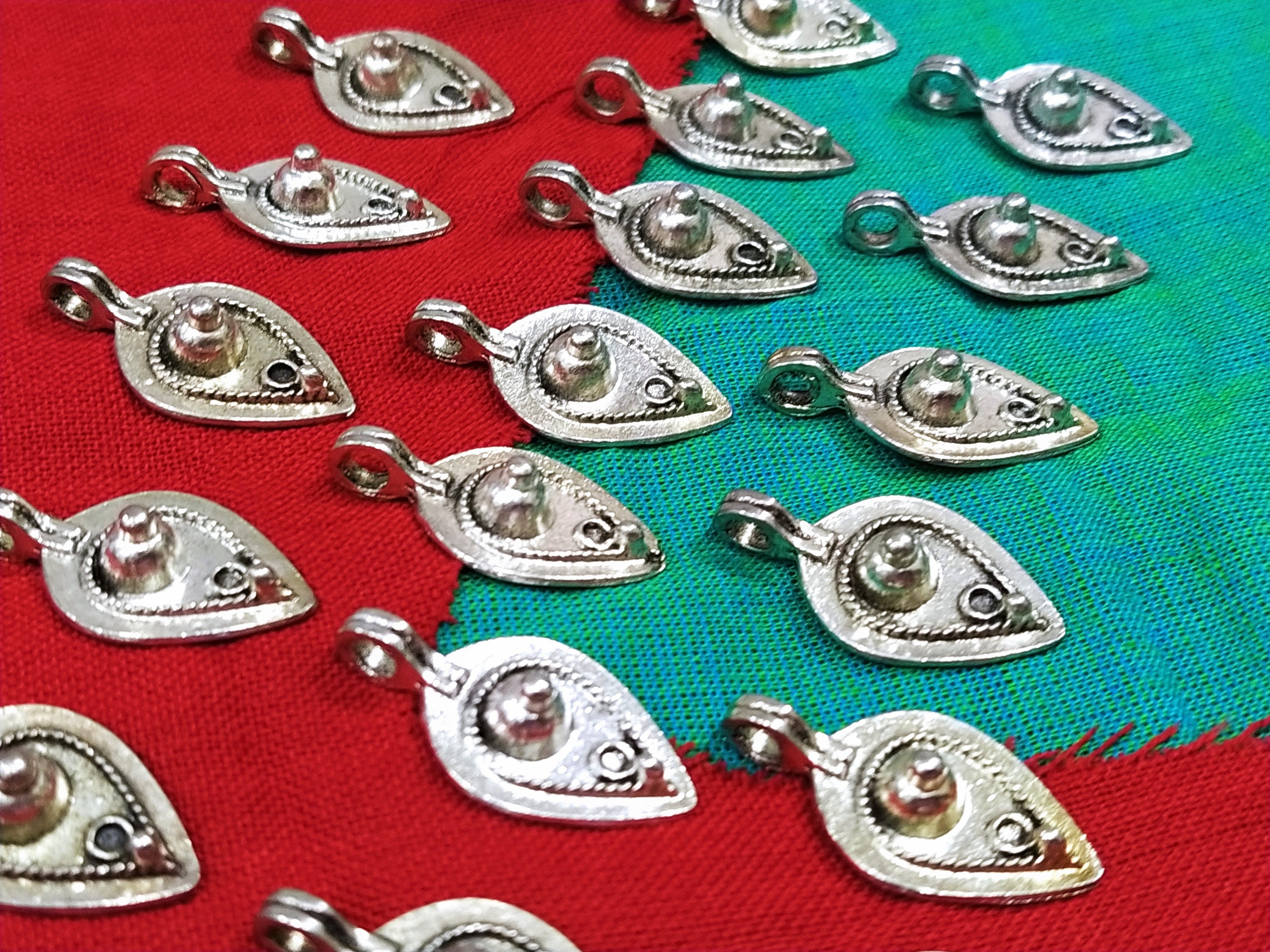 Metal Leaf Charms Antique Gold Leaf Pendants Jewelry Etsy