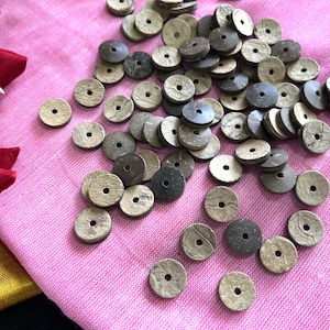 12 mm Recycled Coconut Wood, Coconut Shell Buttons, Wooden Buttons for crochet and knitted products Sewing Buttons, Craft Supplies - 120 pcs