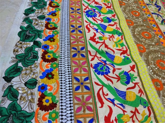 Tissu indien, tissu brodé, dentelle Textile travail tissus, Textile dentelle indien, Boho Decor, couture approvisionnement, Zari tissu 25 Tissu indien, tissu brodé, dentelle Textile travail tissus, Textile dentelle indien, Boho Decor, couture approvisionnement, Zari tissu 25
