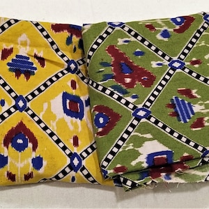 Indiase katoenen stof, gedrukte stof, etnische boho naaien ambachtelijk textiel, diy scrapbooking sieraden maken - 2 stuks geassorteerd