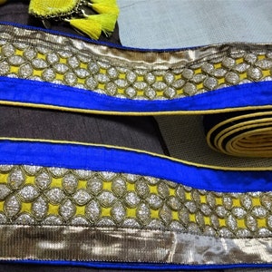 Indiase geborduurde bloemen decoratieve Zari Trim, Craft Ribbon, Sari Border, Journal verfraaiing, Boho Fabric Kant, Bruiloft naaien Levering -1 werf