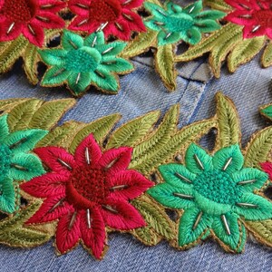 Brodé de garniture, large cutwork Trim, ruban de métier floral, frontière de sari indien, mariage, décoratif, couture d’alimentation, Festival de printemps-1 mètre