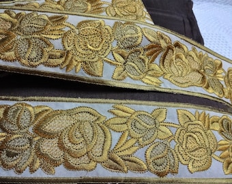 Indian Embroidered Lace,Floral Broad Trim,Sari Border,Beige Fabric Lace,Decorative Crafting sewing Lace,Indian Ribbon,DIY - 1 Yard