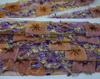 Indian Lace, Decorative Trim, Sari Border, Tissue Fabric Lace, Two Tone Shabby Trim, Indian Craft Ribbon, Scrapbook Embellishment - 9 yards
