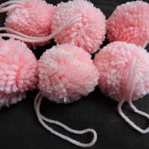 8 pcs Grandes boules pom Poms faites à la main avec boucle de laine, Pom Poms de laine, boules de fil, artisanat et approvisionnement de décoration - rose clair