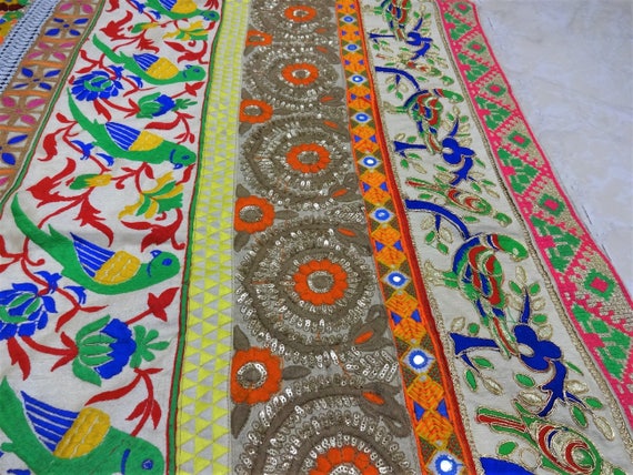 Tissu indien, tissu brodé, dentelle Textile travail tissus, Textile dentelle indien, Boho Decor, couture approvisionnement, Zari tissu 25 Tissu indien, tissu brodé, dentelle Textile travail tissus, Textile dentelle indien, Boho Decor, couture approvisionnement, Zari tissu 25