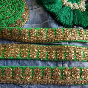 Indische Trim, grüne Stoff Spitze, dekorative Handwerk Band, Sari Grenze, indische Spitze mit Strass - 4 Meter
