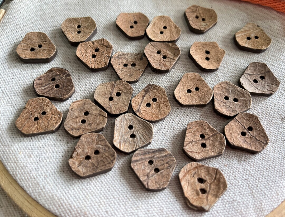 18 Mm Recycled Coconut Wood, Coconut Shell Buttons, Wooden Buttons for ...