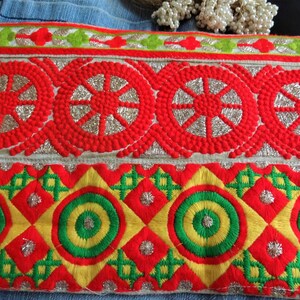 7,5&quot; indische bestickte Spitze, breite ethnische Trim, dekorative Band, Sari Grenze, Verschönerung, Nähen Stoff Spitze, Boho dekorative Trim - 1 mtr