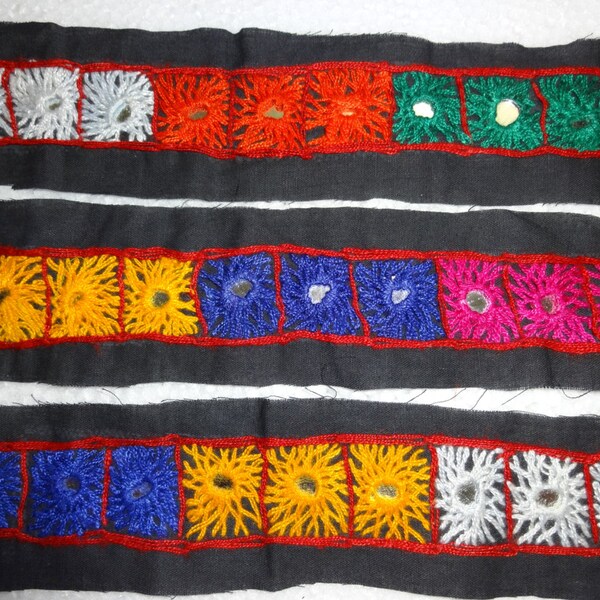 Indian Kutch Embroidery Mirror Lace/Trim - 2 Yards Multicolour
