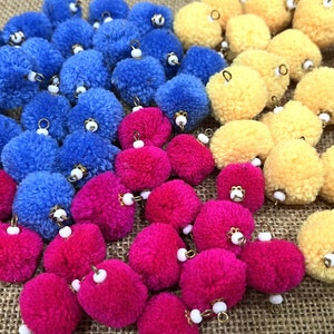 50 pompons faits à la main avec double boucle métallique, pompons en laine, pelotes de laine, fournitures pour travaux manuels et décoration - DOUBLE boucle en fil de laiton