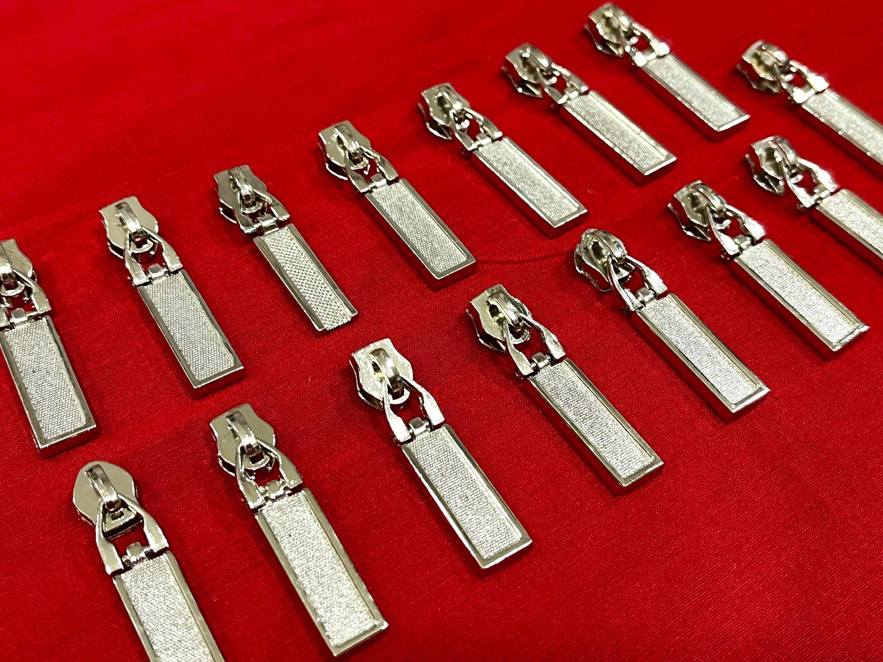 Silver Finish Rectangular Metal Zipper Pull for Bags, Purses