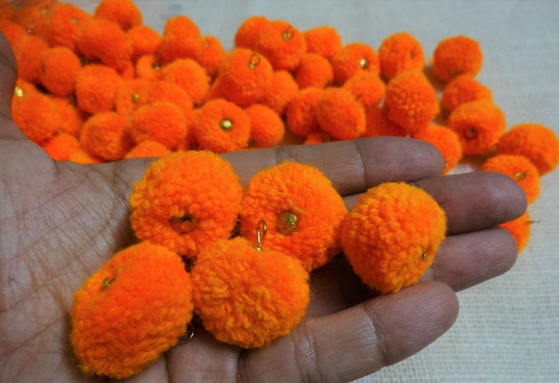 Woolen Pom Poms Handmade Pom Poms Balls with Wire Hook Craft and Decoration Supply -40 pcs Orange with hook n cap Yarn Balls