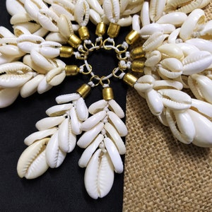 Cowry Shell Motifs, Cowry Shell Bunch Tassels, Beaded Cowrie Tassels, Cowrie Embellishments, Indian Cowrie Tassels - 4 pcs