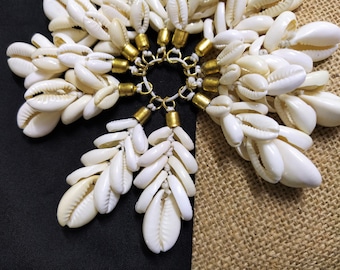 Cowry Shell Motifs, Cowry Shell Bunch Tassels, Beaded Cowrie Tassels, Cowrie Embellishments, Indian Cowrie Tassels - 4 pcs