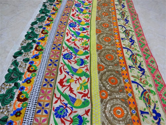 Tissu indien, tissu brodé, dentelle Textile travail tissus, Textile dentelle indien, Boho Decor, couture approvisionnement, Zari tissu 25 Tissu indien, tissu brodé, dentelle Textile travail tissus, Textile dentelle indien, Boho Decor, couture approvisionnement, Zari tissu 25
