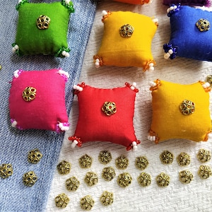 8 mm Antique Gold Bead Caps, Bead Cap Findings - Golden Jewelry Findings, Jewelry Supplies, Flower Shaped End Caps - 180 pcs