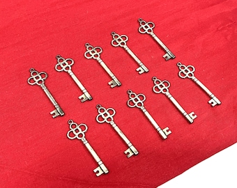 Silver Tone Metal Key Charm Pendants, Jewelry and Craft Supplies, Keys for Jewelry Making, Crafts, Wedding, DIY Decorations – Set of 20