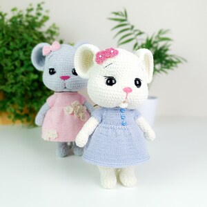 Muis haakpatroon met jurkje, muis amigurumi patroon, breipatroon, haak speelgoed patroon, knuffel, Engelse PDF afbeelding 6