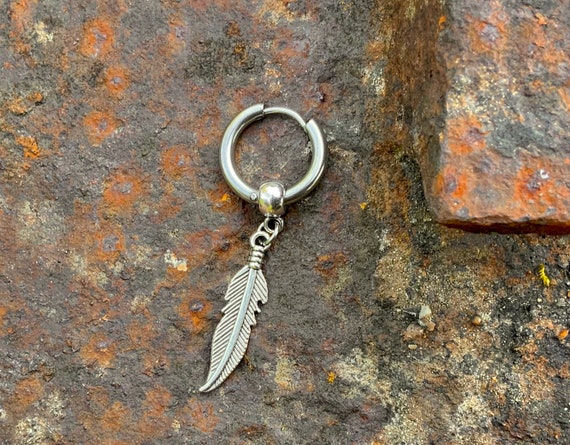 Feather thick hoop earring, available as single earring or pair of earrings, stainless steel hoop, boyfriend gift, girlfriend gift