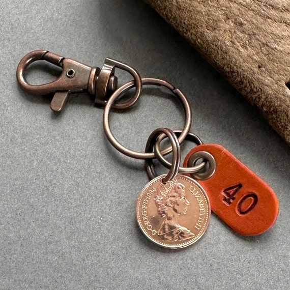 40th birthday gift, 1984 British lucky penny keychain, keyring or clip, 1984 one new pence 1p, also perfect for a 40th anniversary gift