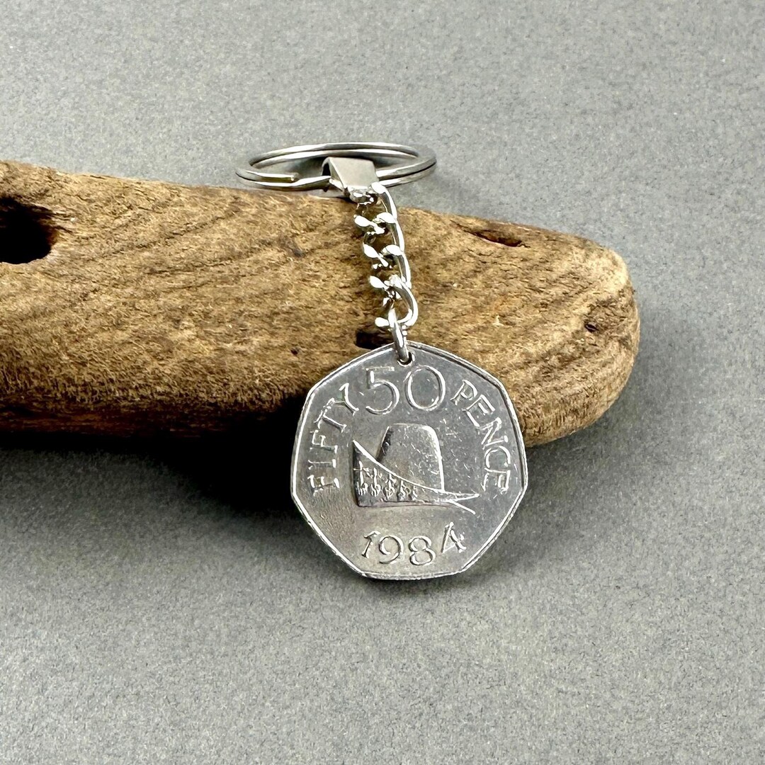 40th Birthday Gift. 1984 Channel Island Coin Key Ring, Guernsey 50p