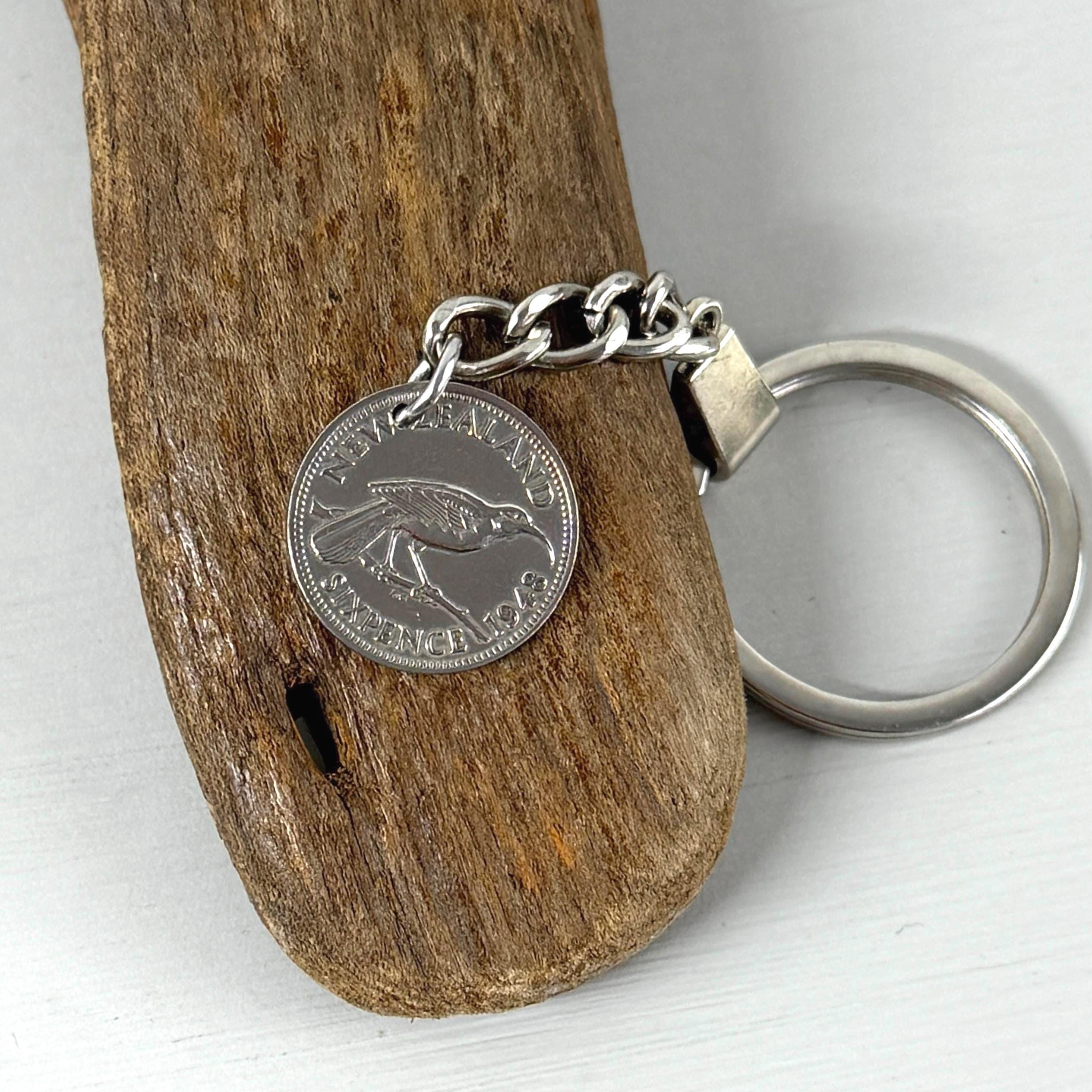 SJ MARKET 10cm KEYRING ヒチョル 1948 New Zealand Sixpence Keyring, Huia Bird Coin Keychain - Etsy UK