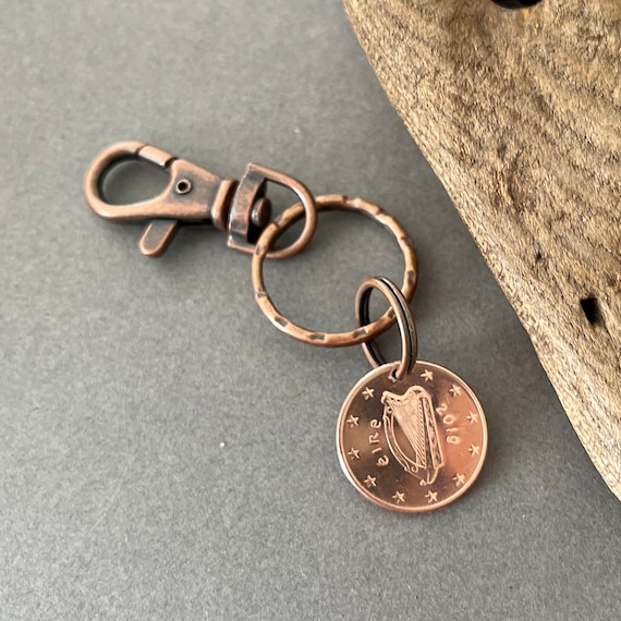 2019 Irish coin keyring clip, Ireland harp coin, Eire present, great lucky charm to keep with you where ever you go