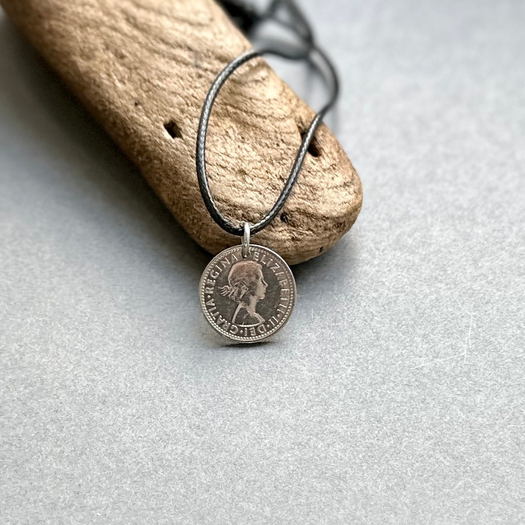 1964年製シックスペンスコインネックレス:幸運の英国マネーペンダント