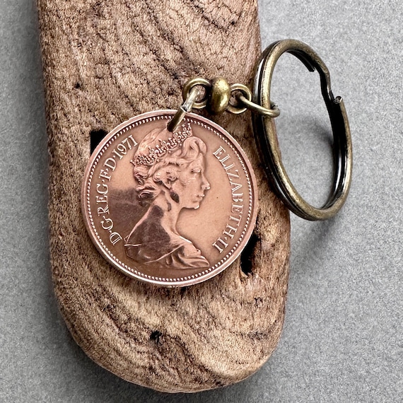 1971 British two pence coin key ring, this key chain would make a perfect keepsake 53rd birthday or anniversary gift for a man or woman