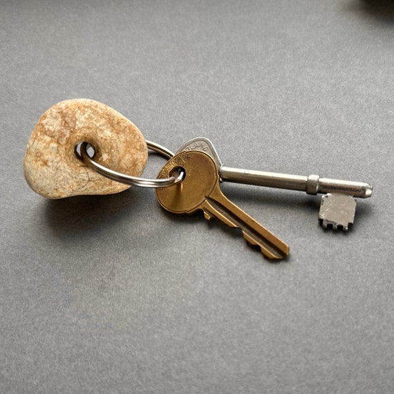 Hag stone key ring, rock with a natural hole key chain, found beach pebble, Cornwall, raw stone key fob,