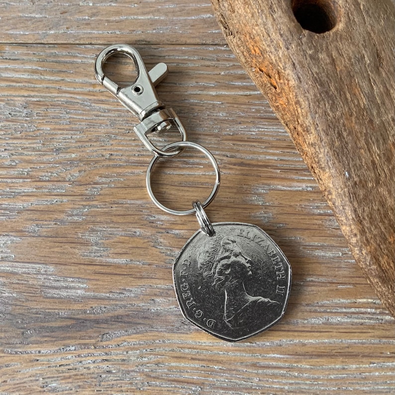 1973 ring of hands UK 50p coin keyring, keychain, or clip, British fifty pence coin 51st birthday or anniversary gift image 8