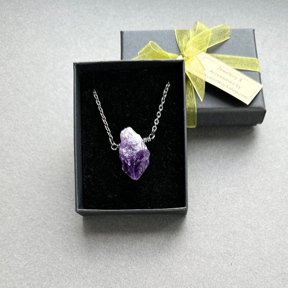 Amethyst point necklace, rough crystal pendant, raw amethyst jewellery, purple crystal, simple Industrial style minimalist